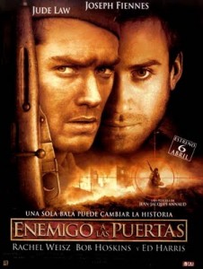 enemigo al acecho